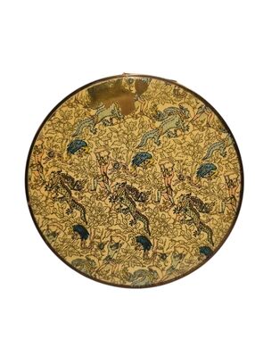 Vintage Vogue Vanities Mirror Compact Dragons
